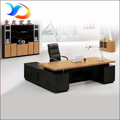 经理办公桌 2200*900*750 定义现代办公空间的权威与品位